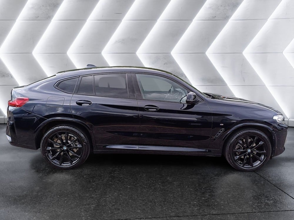 BMW X4 usata a Genova (5)