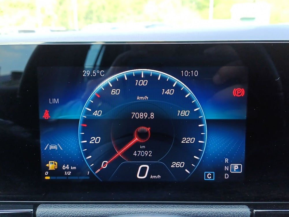 Mercedes-Benz GLA SUV usata  (16)