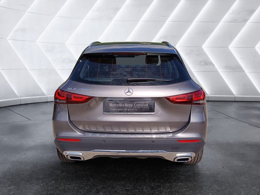 Mercedes-Benz GLA SUV usata  (3)