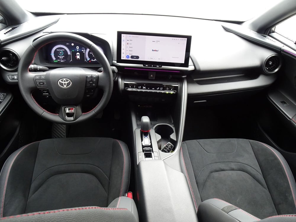 Toyota Toyota C-HR usata a Treviso (13)