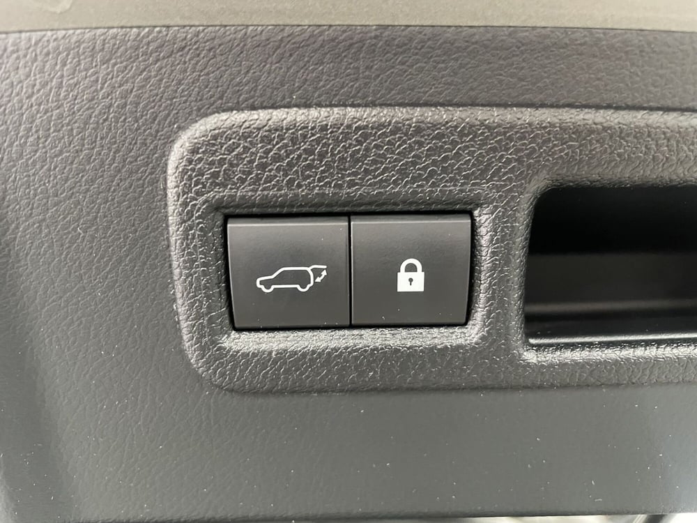 Lexus NX usata a Treviso (18)