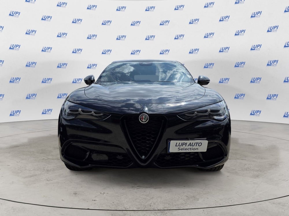 Alfa Romeo Stelvio usata a Pistoia (3)