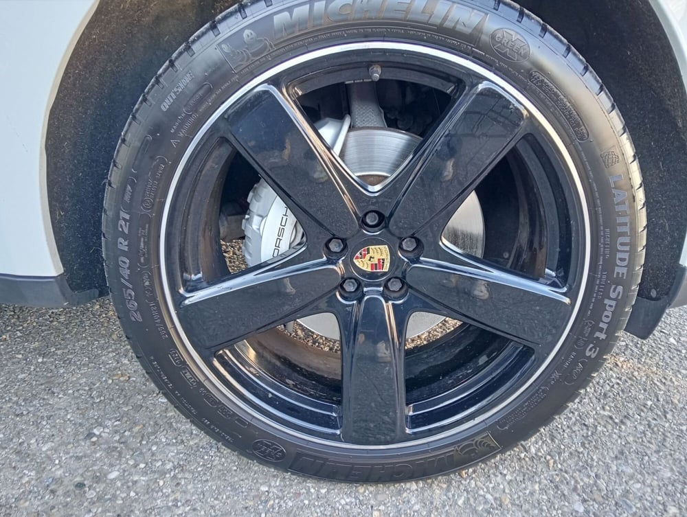 Porsche Macan usata a Cremona (7)