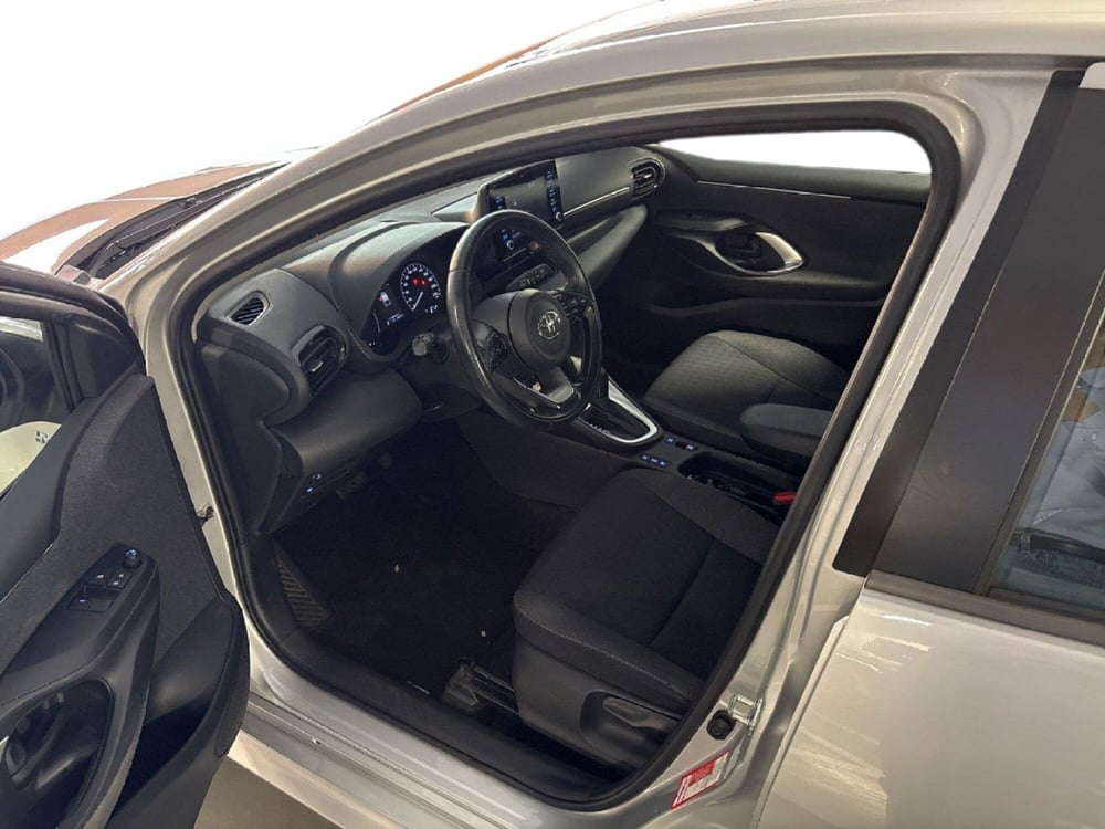Toyota Yaris usata a Milano (13)