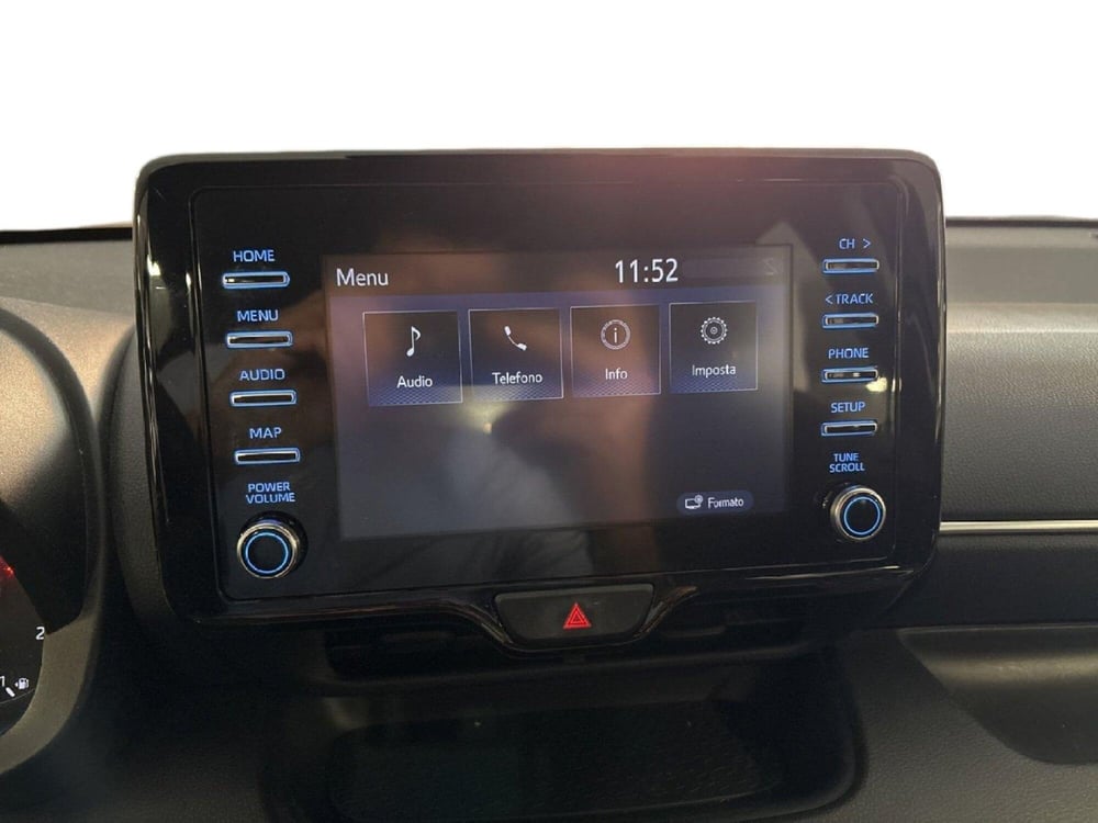 Toyota Yaris usata a Milano (18)