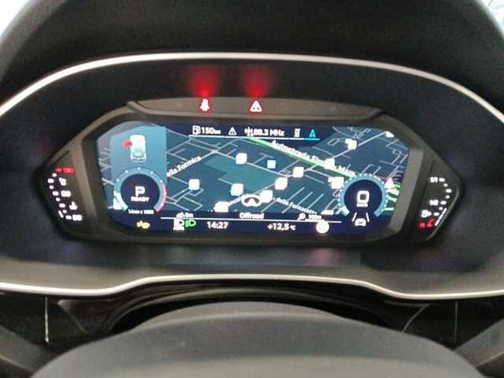 Audi Q3 Sportback nuova a Lucca (13)