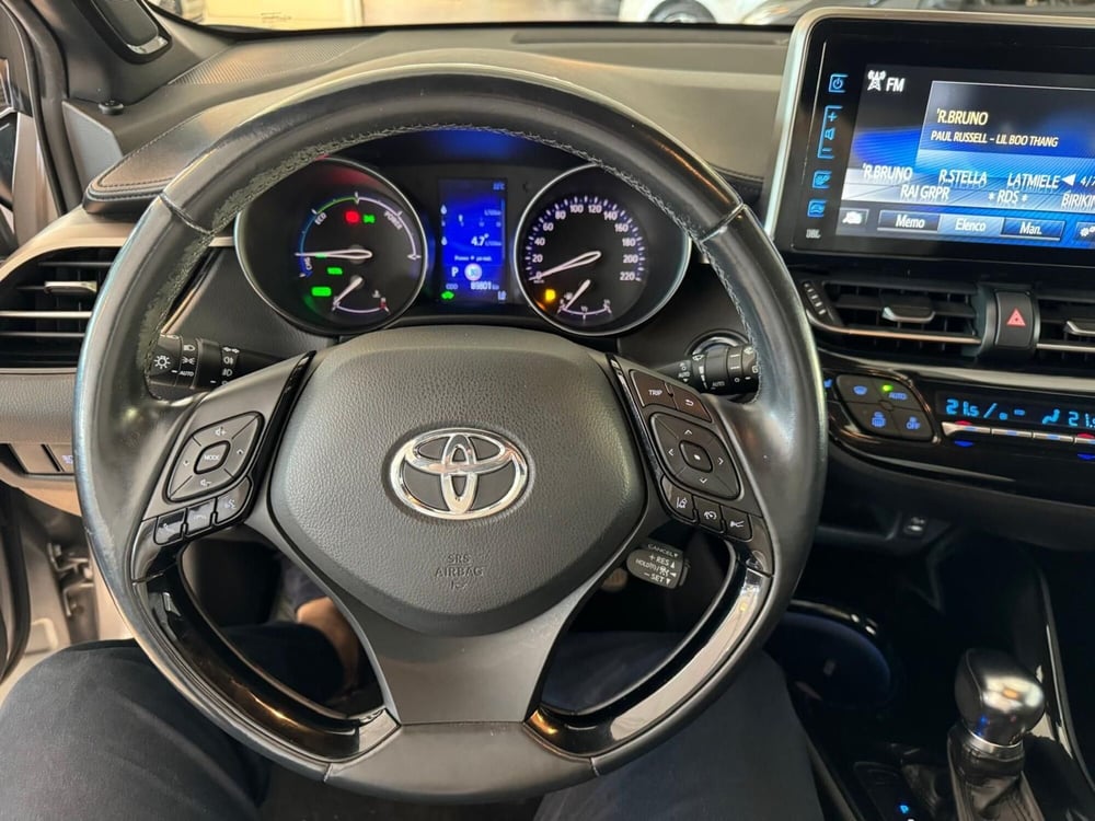 Toyota Toyota C-HR usata a Modena (11)