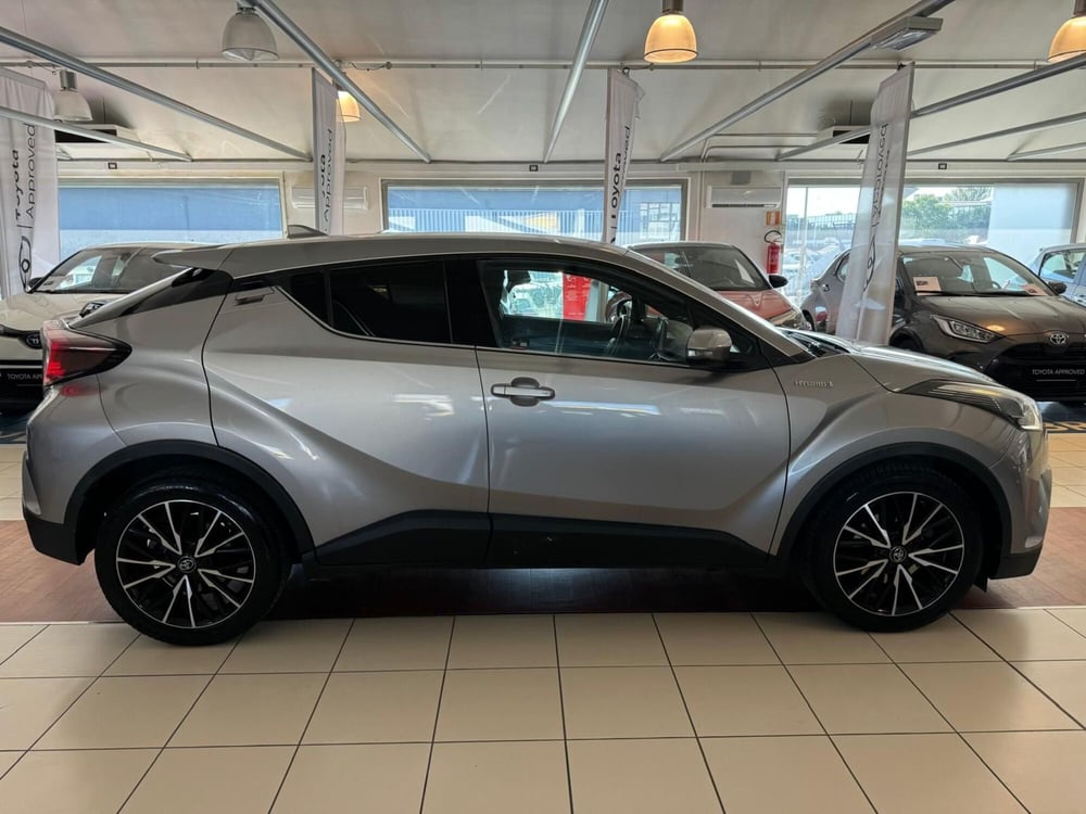 Toyota Toyota C-HR usata a Modena (5)
