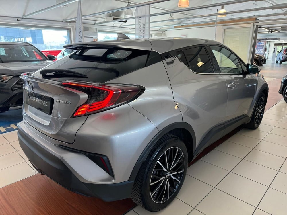 Toyota Toyota C-HR usata a Modena (6)