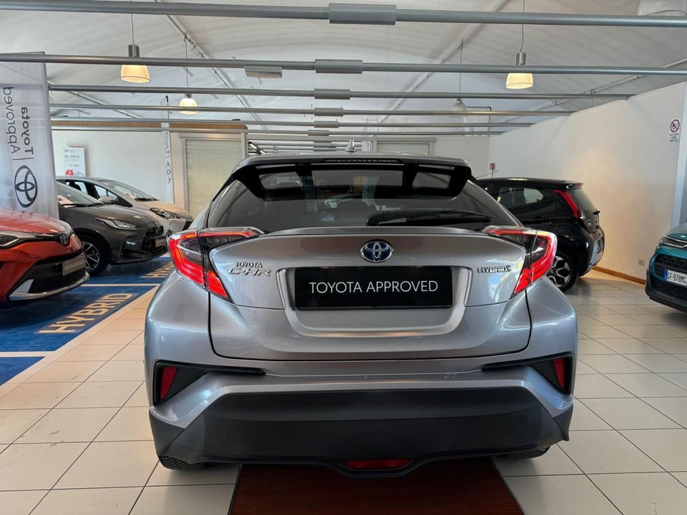 Toyota Toyota C-HR usata a Modena (7)