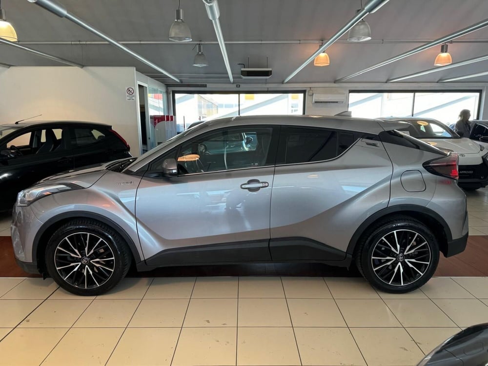 Toyota Toyota C-HR usata a Modena (9)