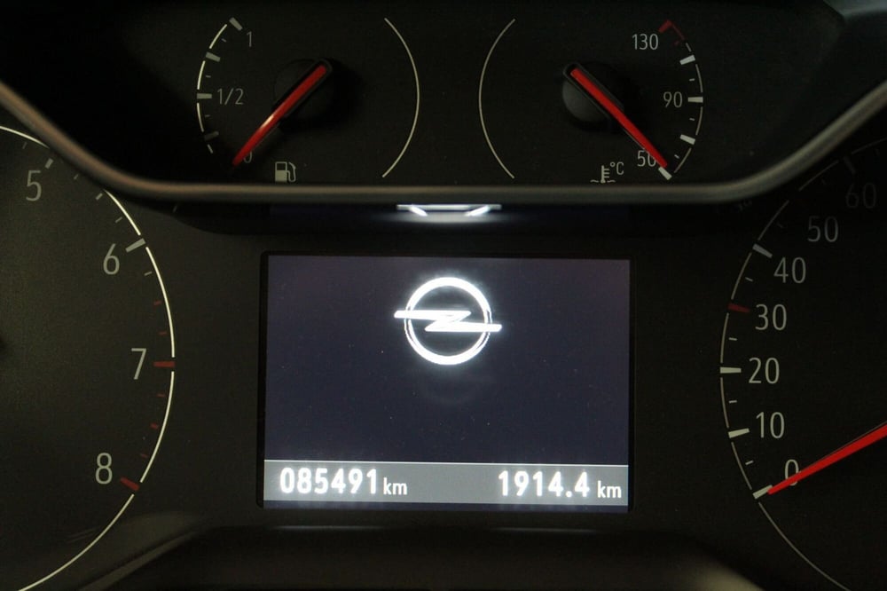 Opel Crossland usata a Cremona (10)