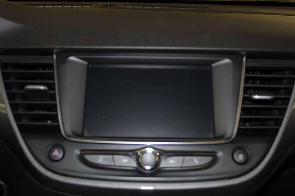 Opel Crossland usata a Cremona (11)