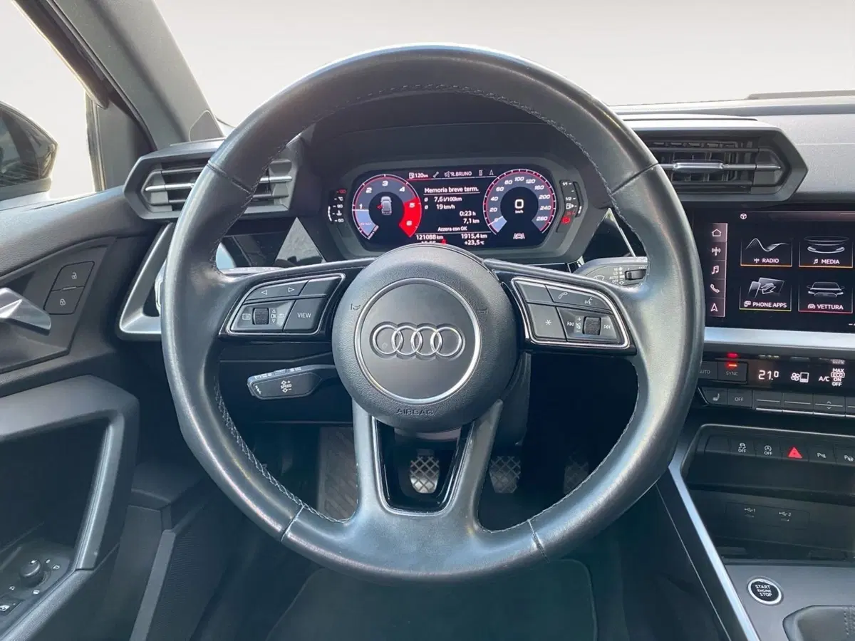 Audi A3 Sportback usata a Bologna (9)