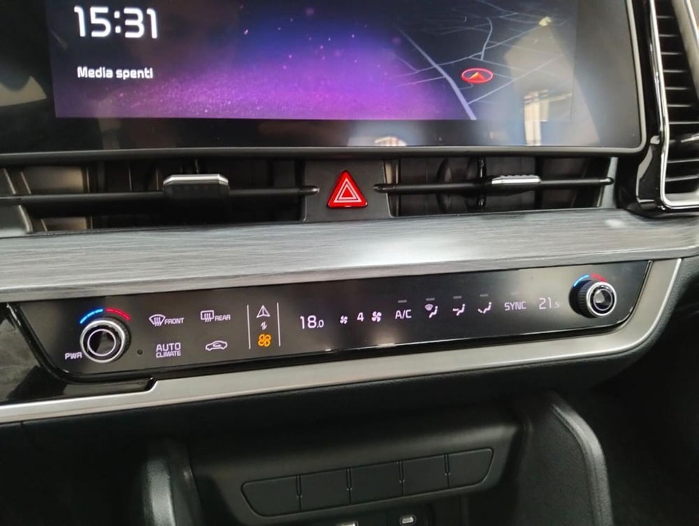 Kia Sportage usata a Como (18)