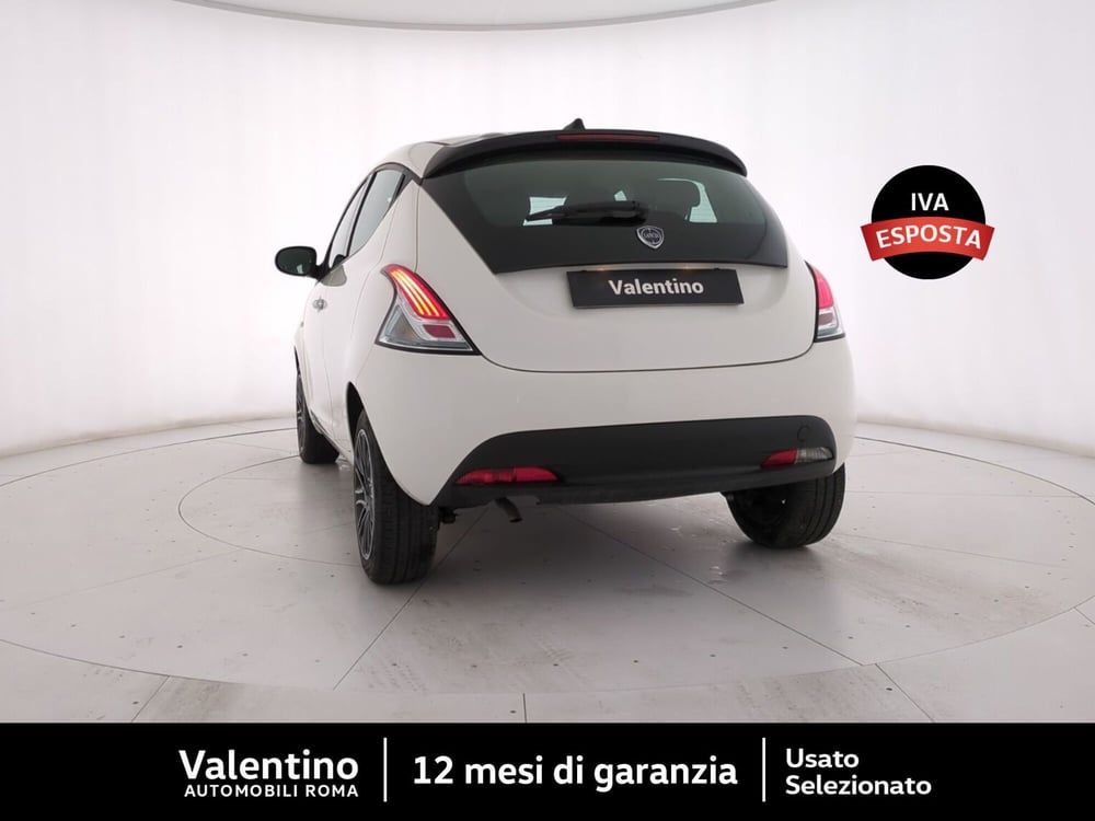 Lancia Ypsilon usata a Roma (5)