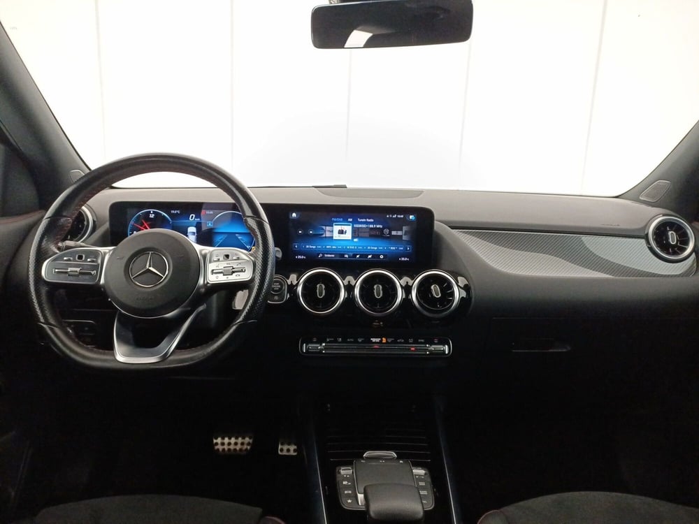 Mercedes-Benz GLA SUV usata a Bari (10)