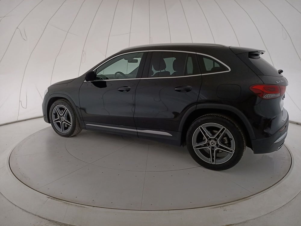Mercedes-Benz GLA SUV usata a Bari (3)