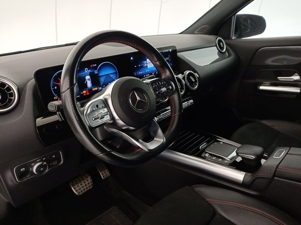 Mercedes-Benz GLA SUV usata a Bari (5)