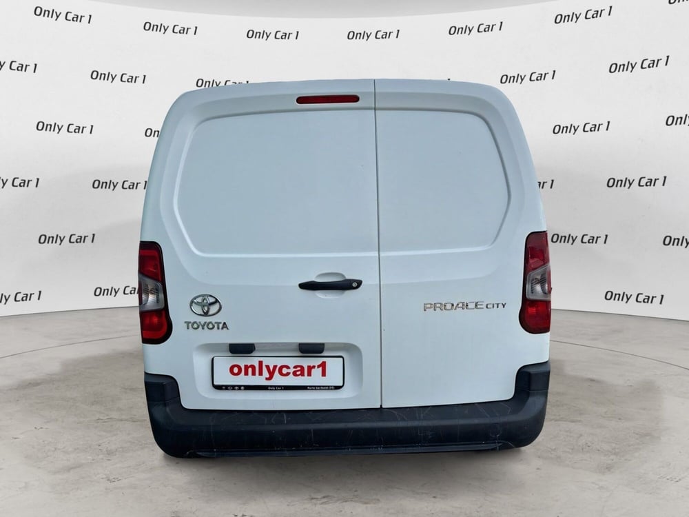 Toyota Proace City Furgone usata a Ferrara (4)