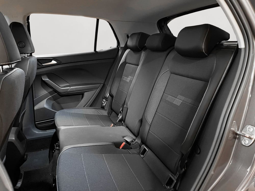 Volkswagen T-Cross usata a Padova (8)