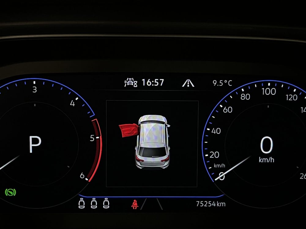 Volkswagen T-Roc usata a Padova (11)