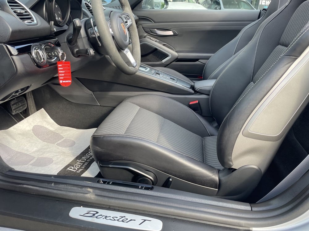 Porsche 718 Boxster  usata a Pescara (8)