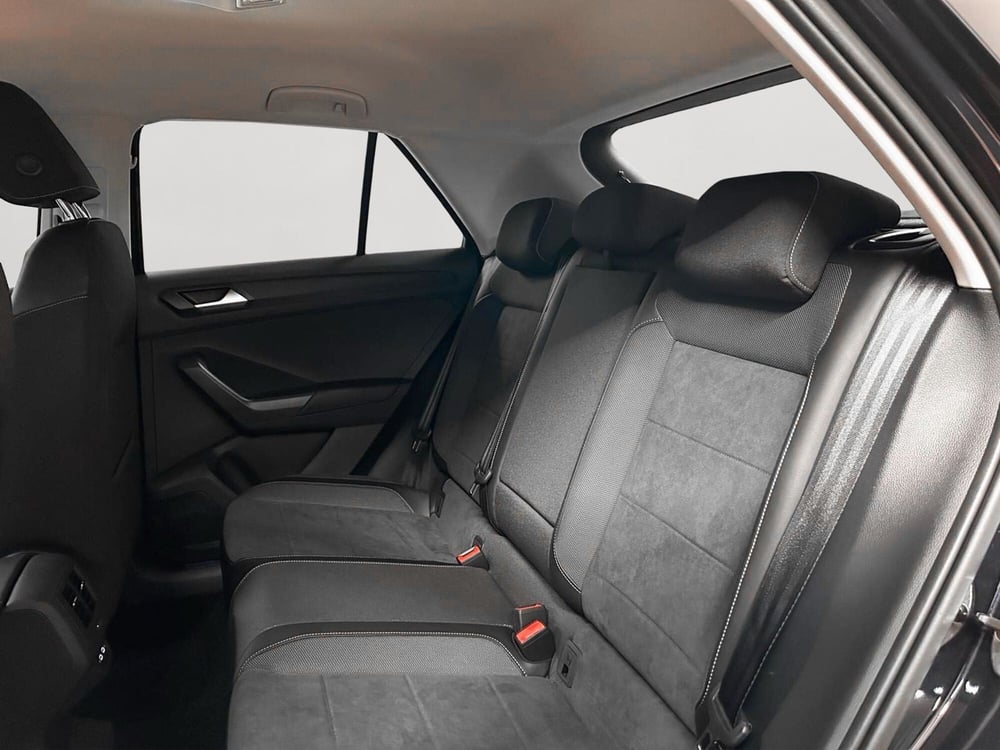 Volkswagen T-Roc nuova a Padova (8)