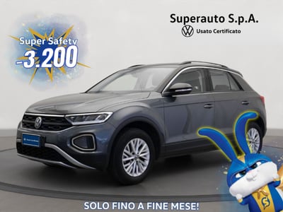 Volkswagen T-Roc 2.0 tdi Life 115cv del 2023 usata a Monselice