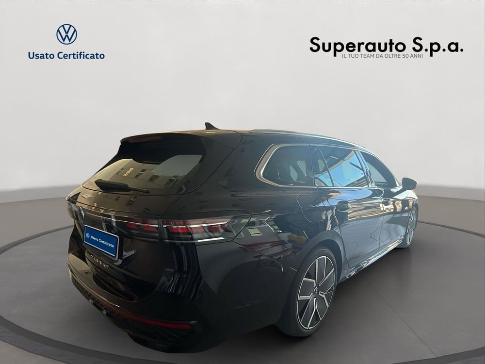 Volkswagen Passat nuova a Padova (6)