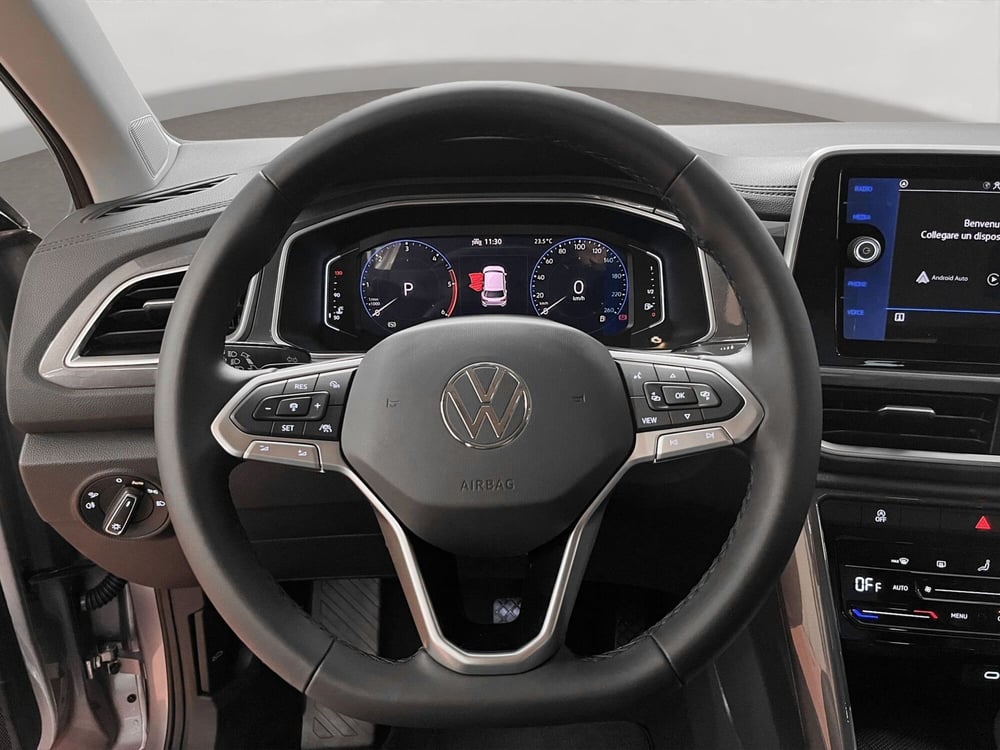 Volkswagen T-Roc nuova a Padova (8)