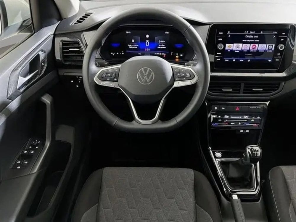 Volkswagen T-Cross nuova a Padova (9)