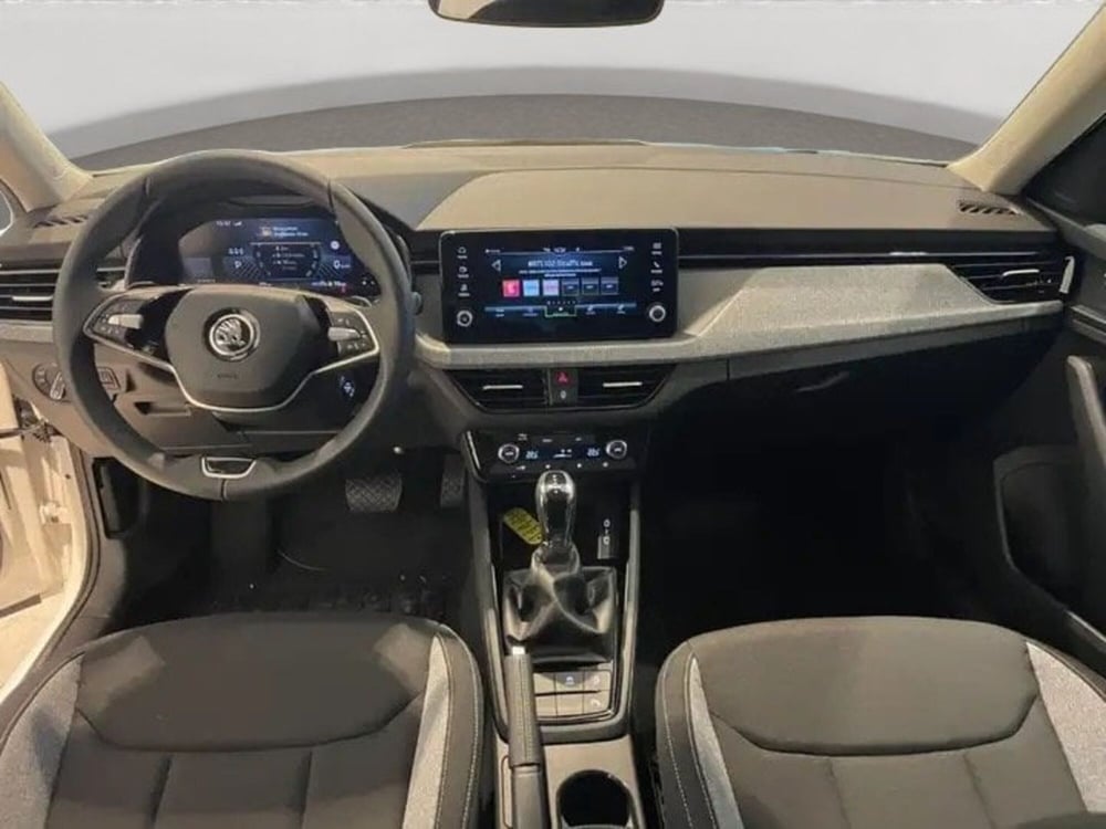 Skoda Kamiq usata a Padova (8)