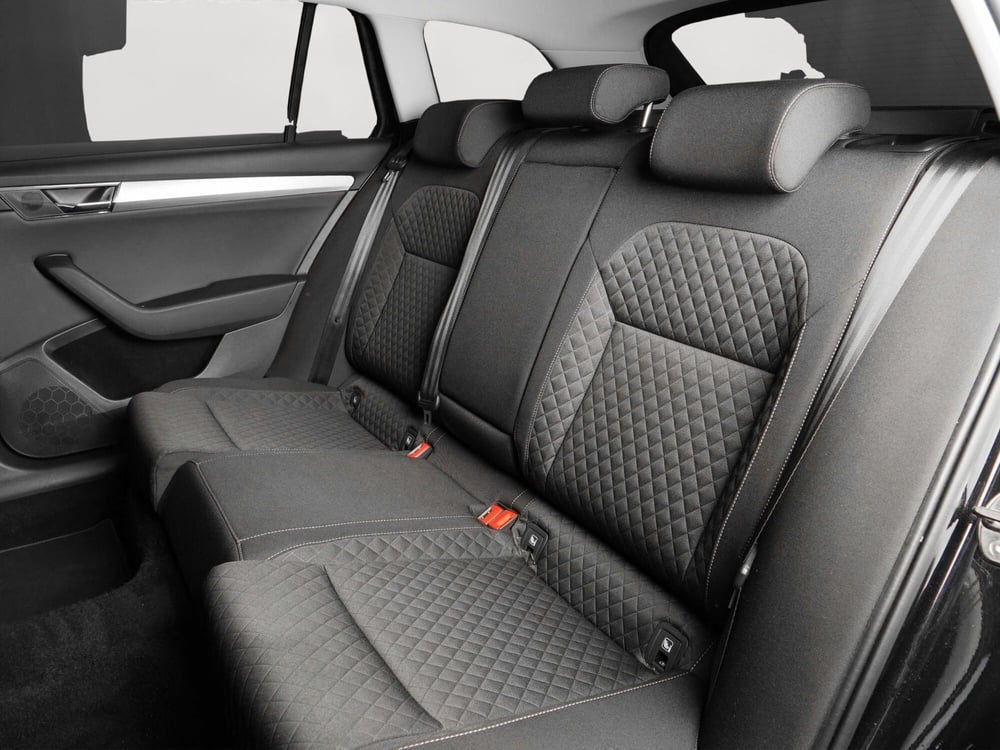 Skoda Superb Station Wagon usata a Padova (10)