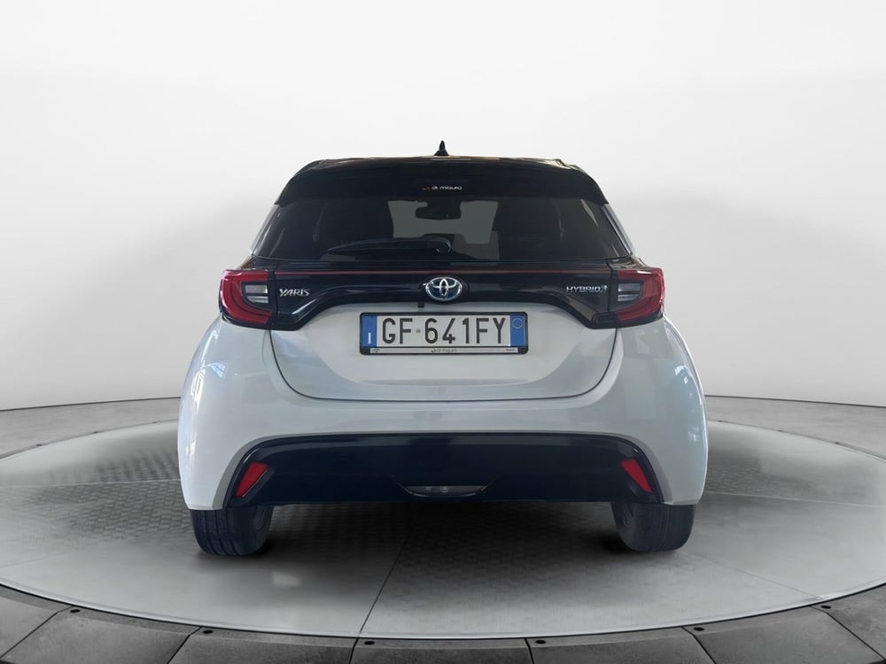 Toyota Yaris usata a Napoli (4)