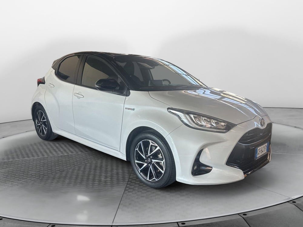 Toyota Yaris usata a Napoli (7)