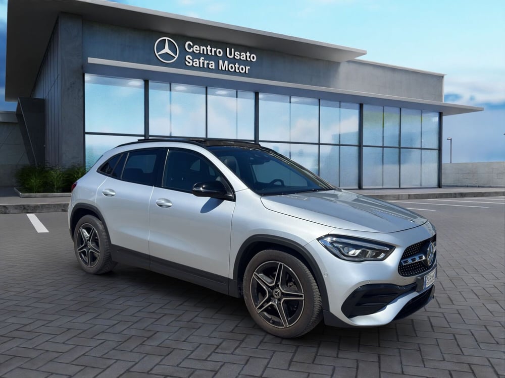 Mercedes-Benz GLA SUV usata a Cosenza (8)