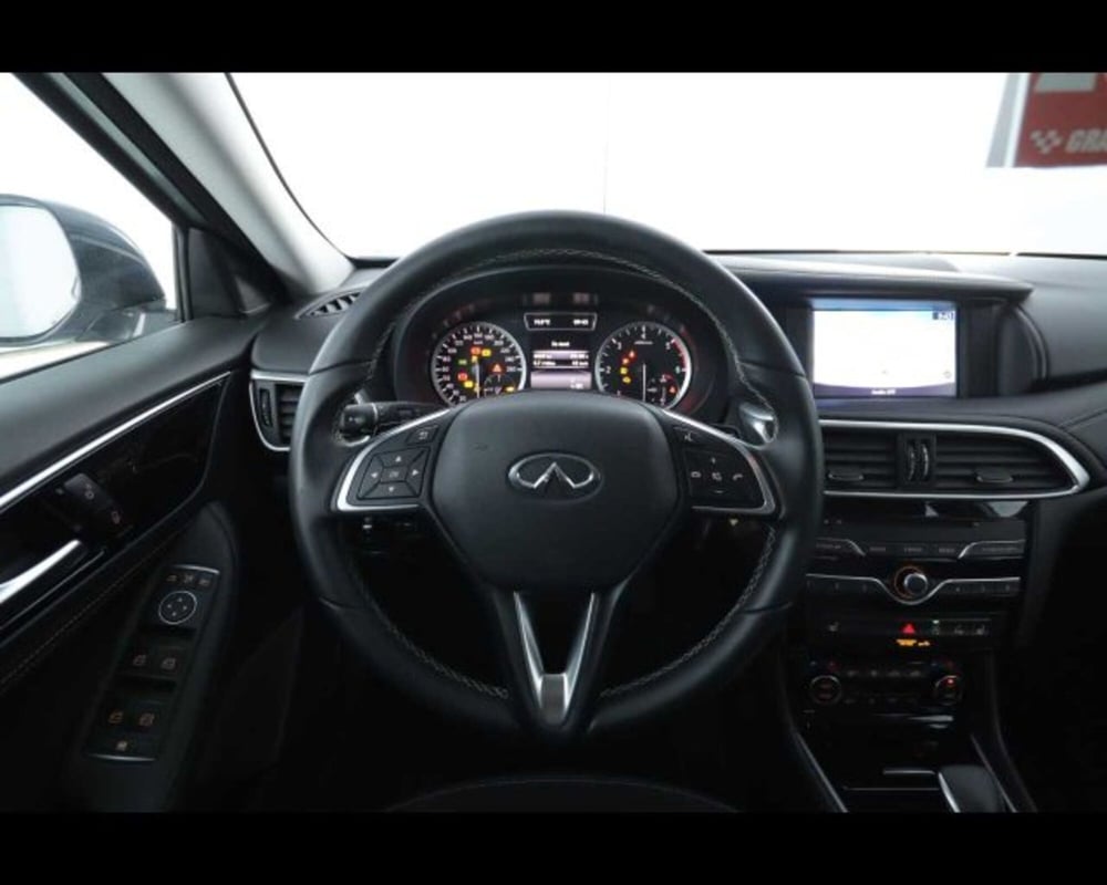 Infiniti Q30 usata a Bologna (13)