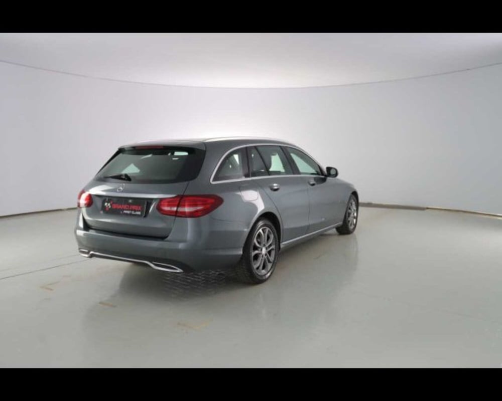 Mercedes-Benz Classe C Station Wagon usata a Bologna (4)