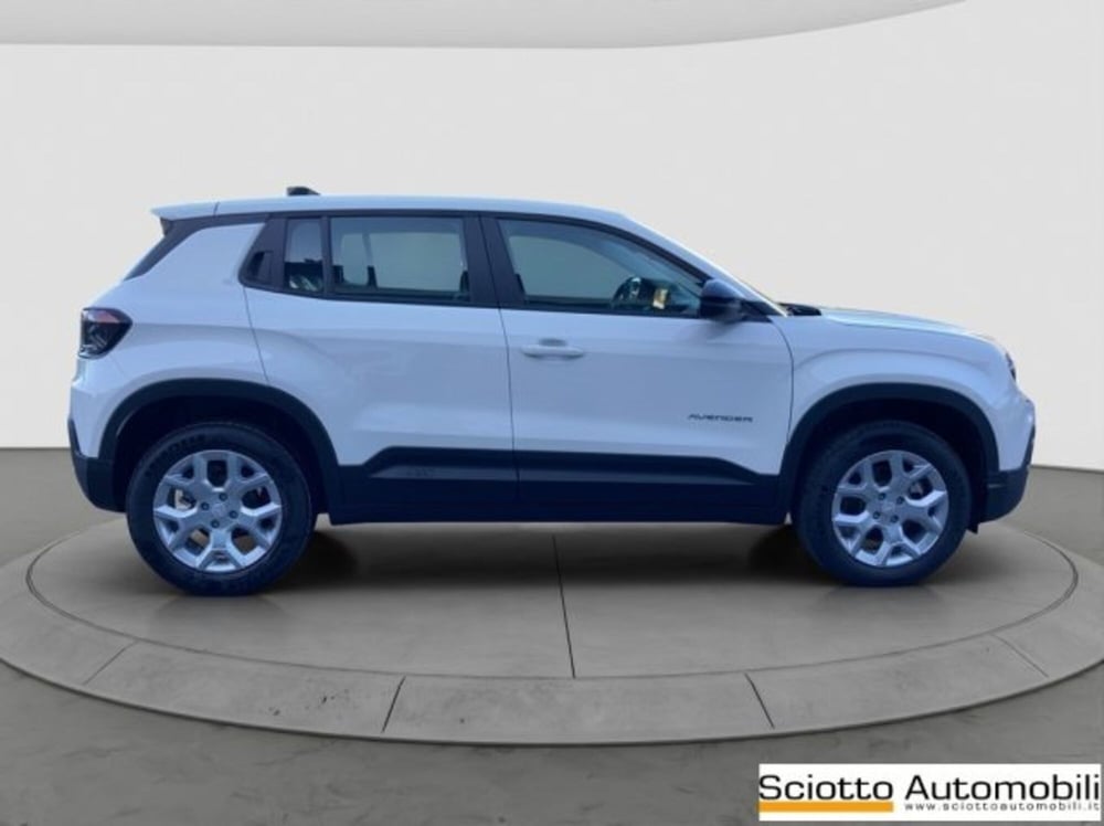 Jeep Avenger nuova a Messina (7)