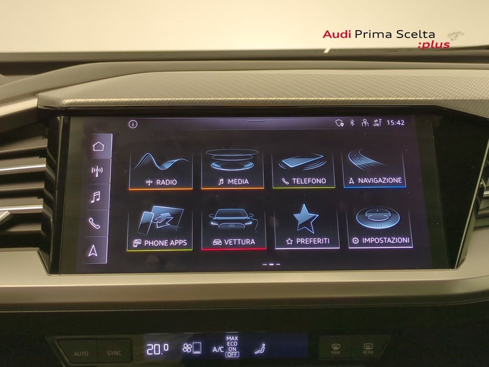 Audi Q4 Sportback usata a Avellino (16)
