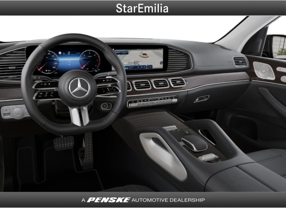 Mercedes-Benz GLS SUV nuova a Ferrara (3)