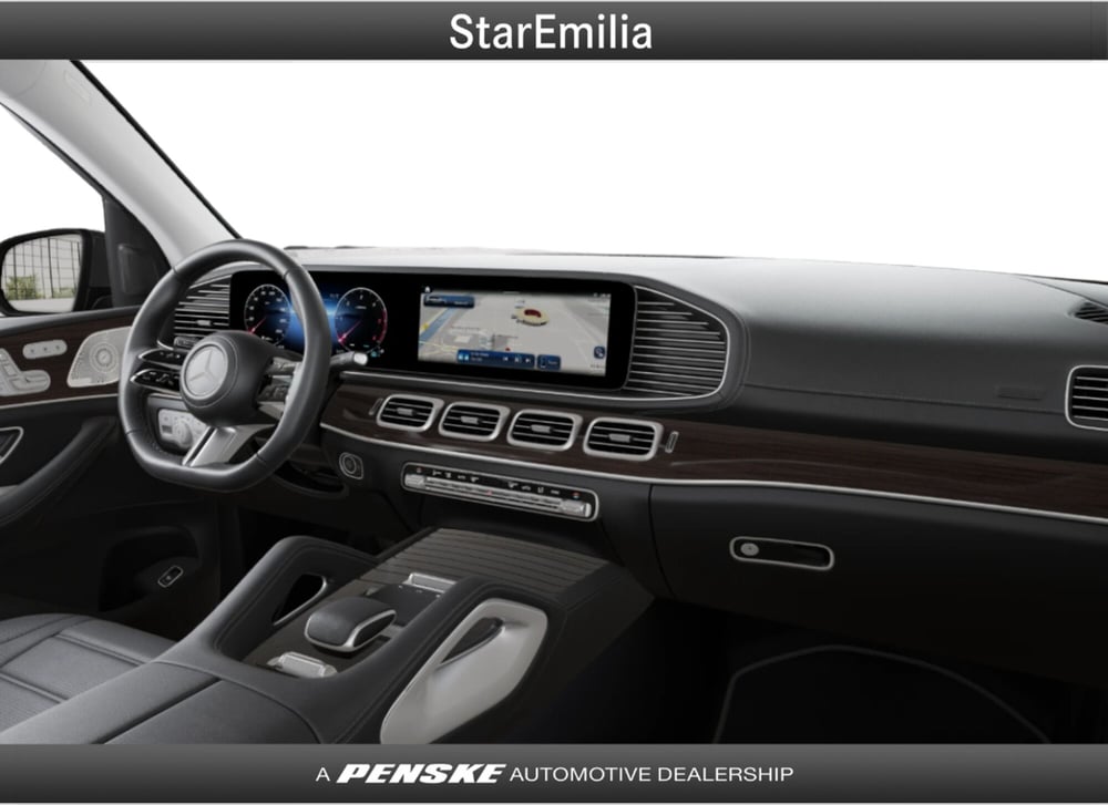Mercedes-Benz GLS SUV nuova a Ferrara (5)