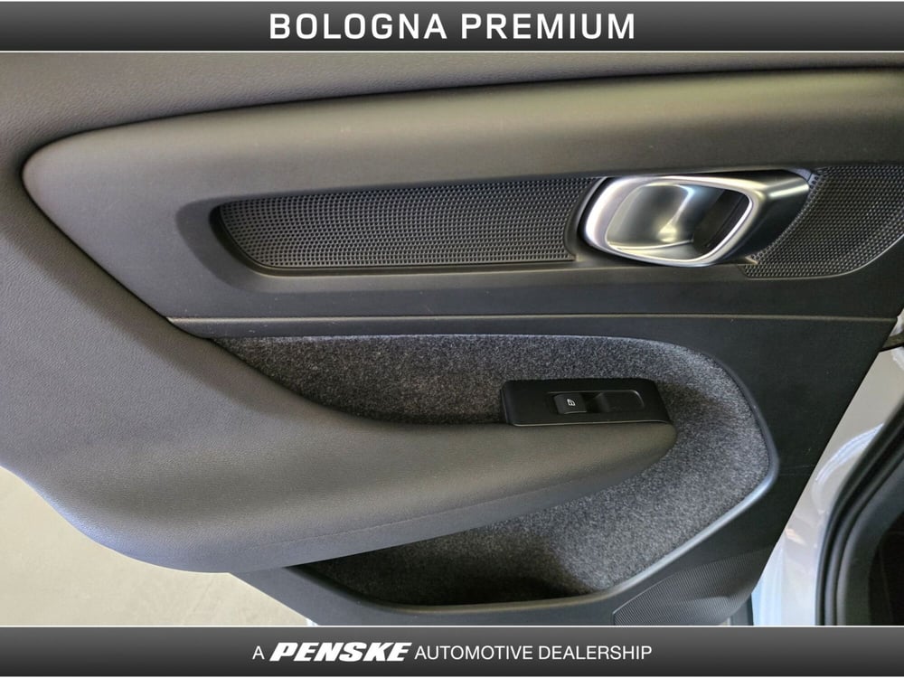 Volvo XC40 usata a Bologna (18)