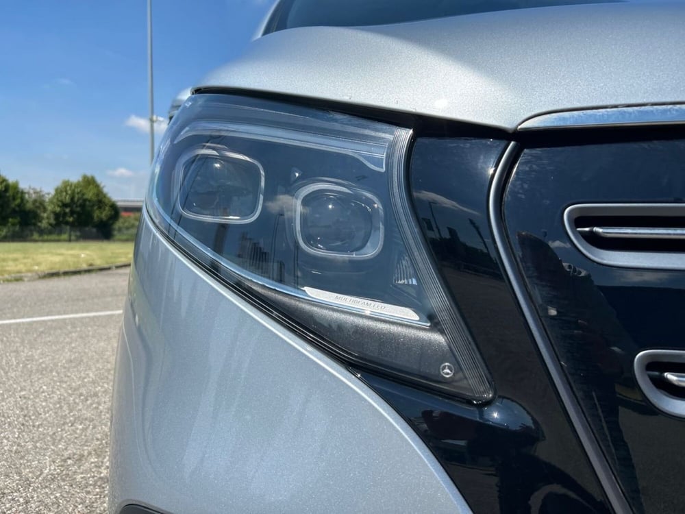 Mercedes-Benz EQV nuova a Milano (7)
