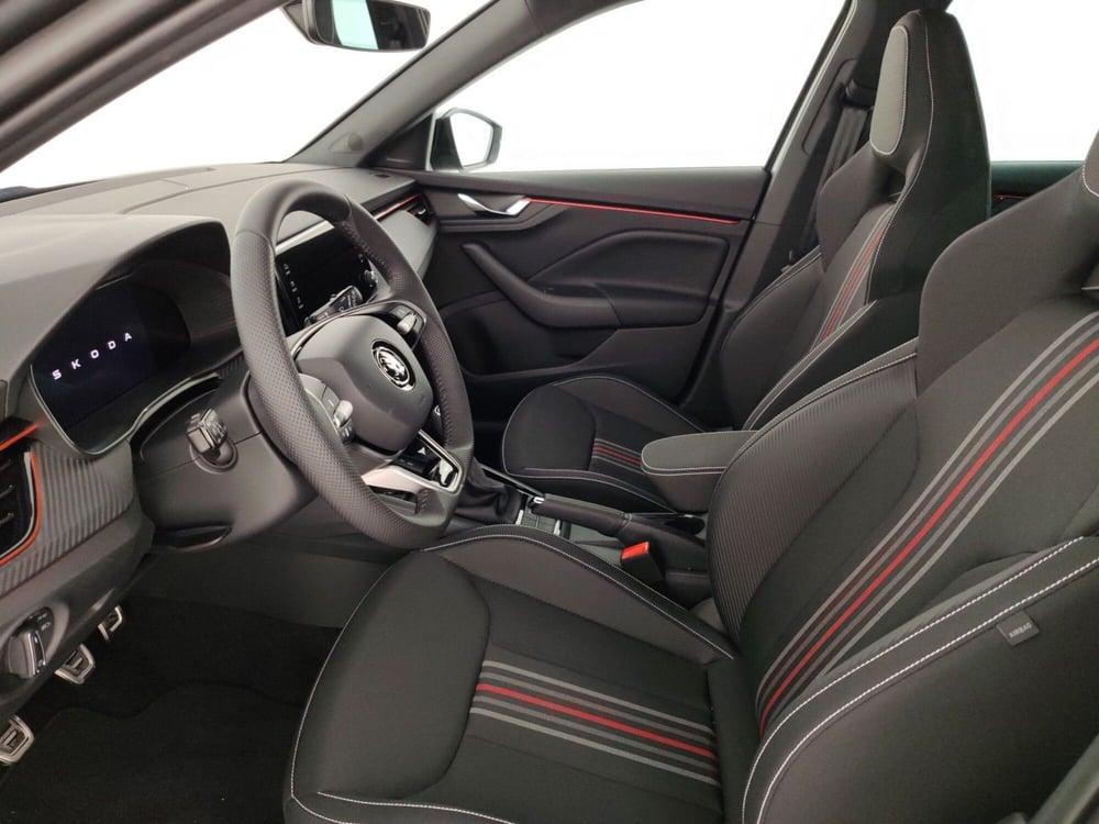 Skoda Kamiq nuova a Massa-Carrara (7)