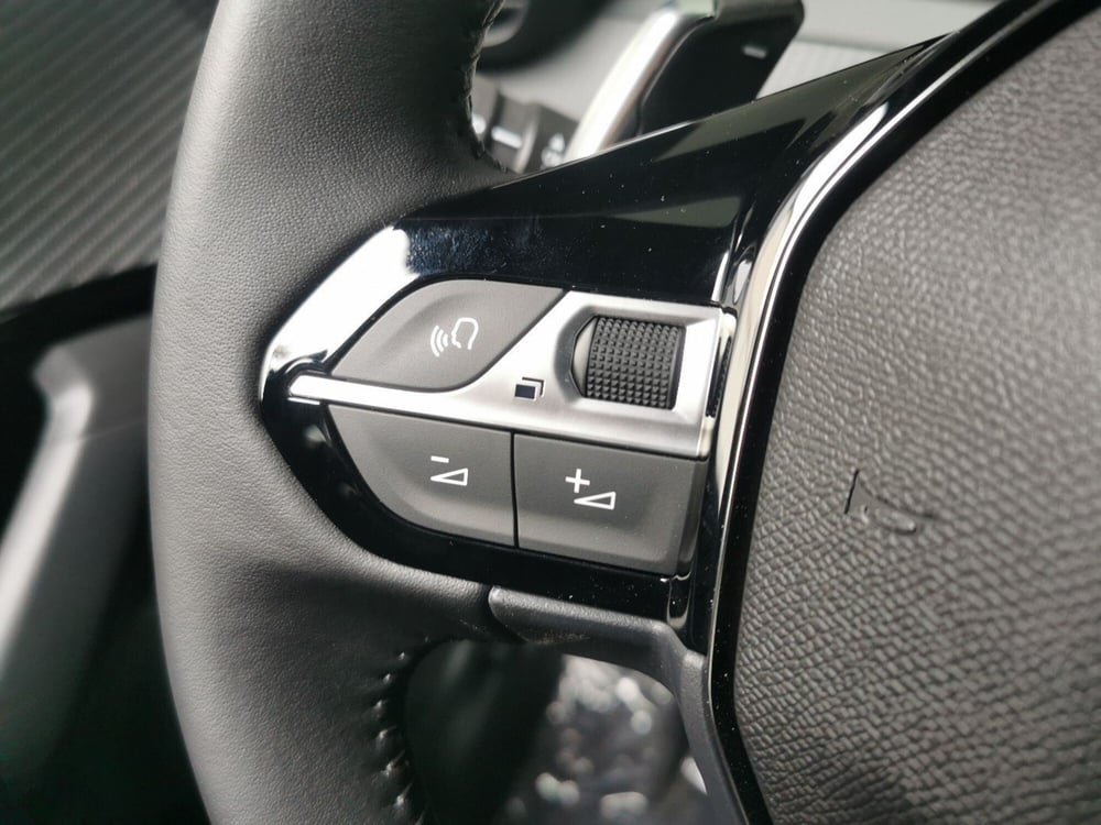 Peugeot 2008 nuova a Taranto (16)