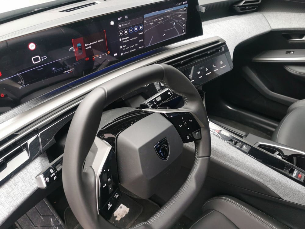 Peugeot 3008 nuova a Brindisi (11)