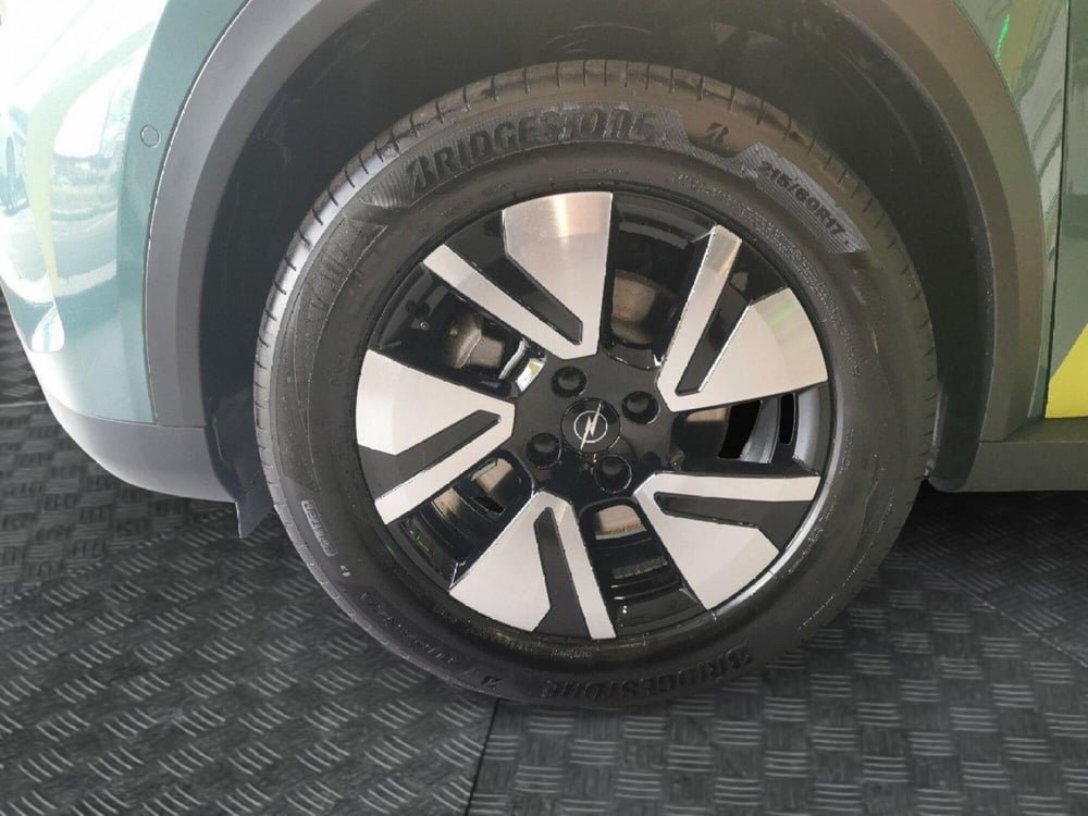 Opel Frontera nuova a Brindisi (10)