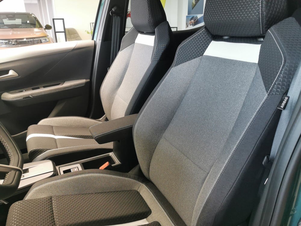 Opel Frontera nuova a Brindisi (13)